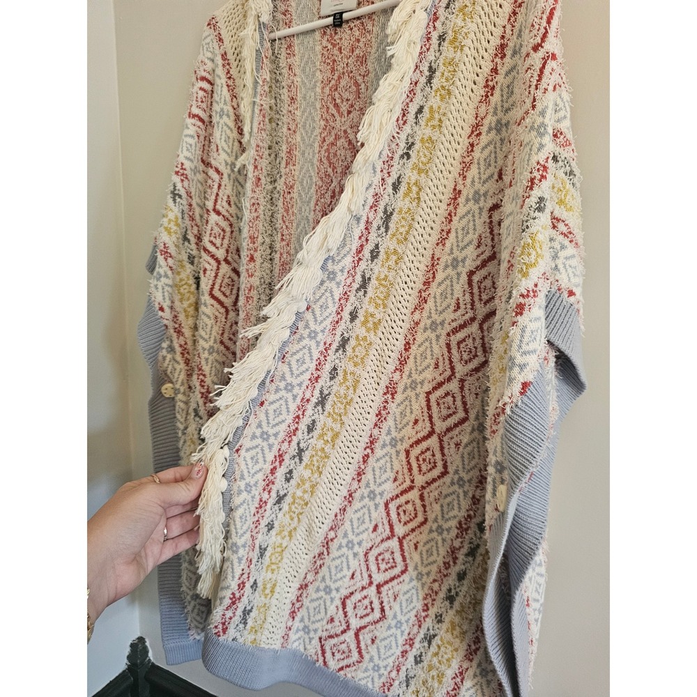 Cabi Love Carol Collection Fair Isle Fringe Poncho Sweater XS/S siesta - Picture 6 of 10
